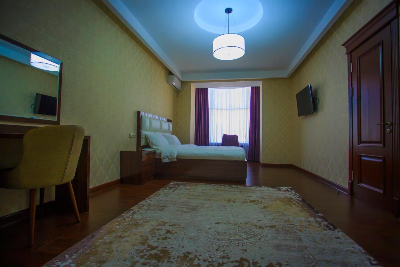 Hotel Ayni Dushanbe Esterno foto