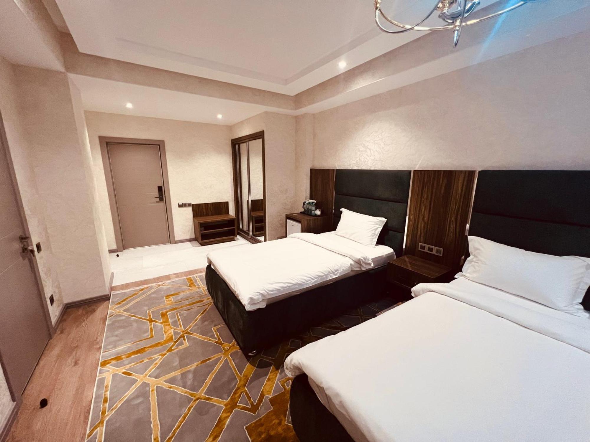 Hotel Ayni Dushanbe Esterno foto